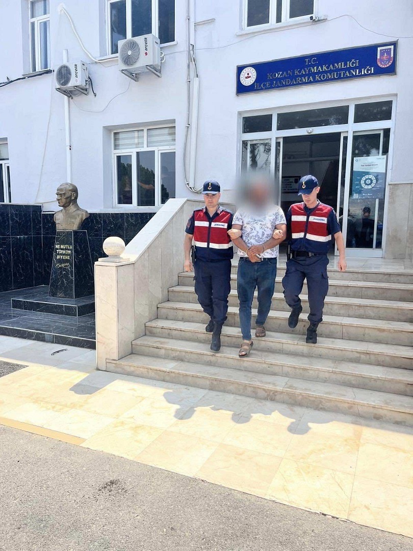 Kozan'da Aranan Şahıslara Yönelik Operasyon Düzenlendi.